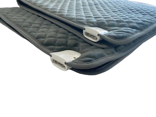 Controllo della temperatura di precisione per un calore sicuro ed efficace sulla coperta di terapia elettrica riscaldata