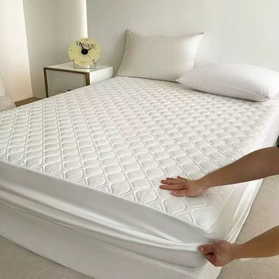 Lussuoso coprimaterasso riscaldante e rinfrescante con impostazioni di temperatura a doppia zona e funzione timer progettato per migliorare il sonno